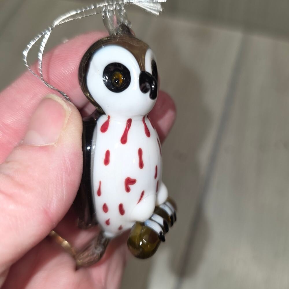 Vtg Hand Blown 2.5" Glass Owl Miniature Bird Cute Beautiful Ornament